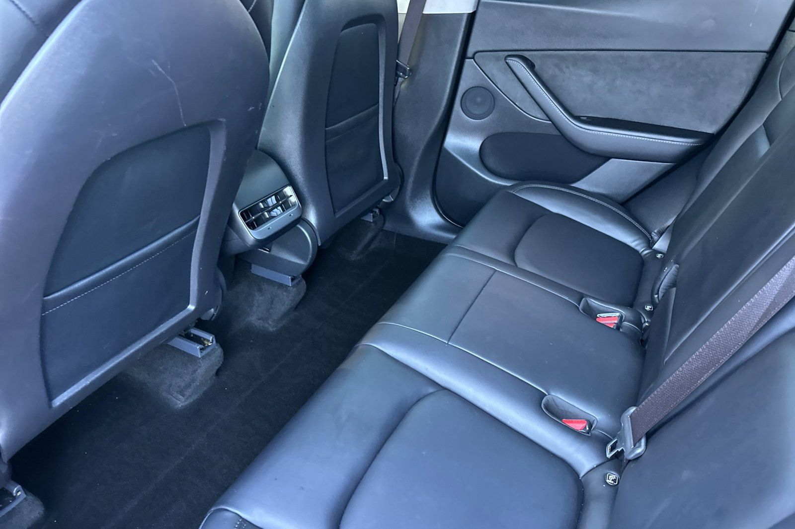 Used 2021 Tesla Model Y Performance AWD/4WD image 11