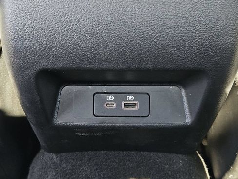 Used 2025 Nissan Altima 2.5 SV FWD image 34