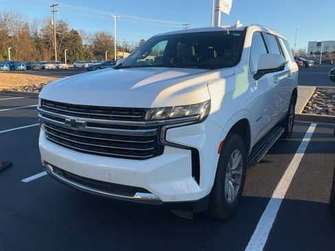 Used 2022 Chevrolet Tahoe LT w/ Luxury Package image 12
