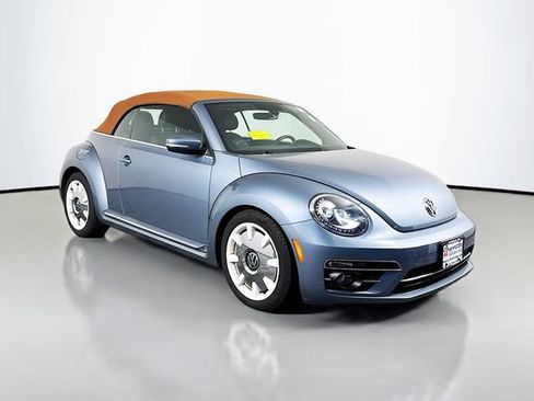 Used 2019 Volkswagen Beetle 2.0T Final Edition SEL FWD image 8