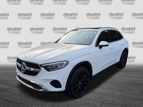 Certified 2024 Mercedes-Benz GLC 300 image 5
