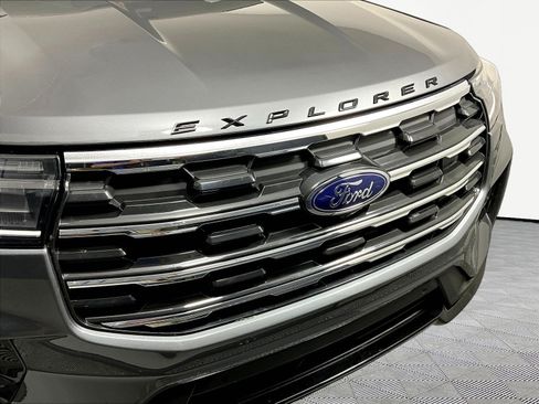 Used 2025 Ford Explorer ST-Line AWD/4WD image 33