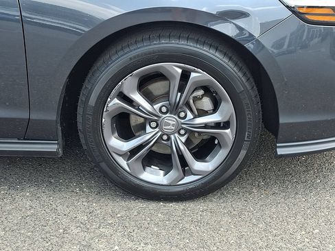 Used 2023 Honda Accord EX image 8