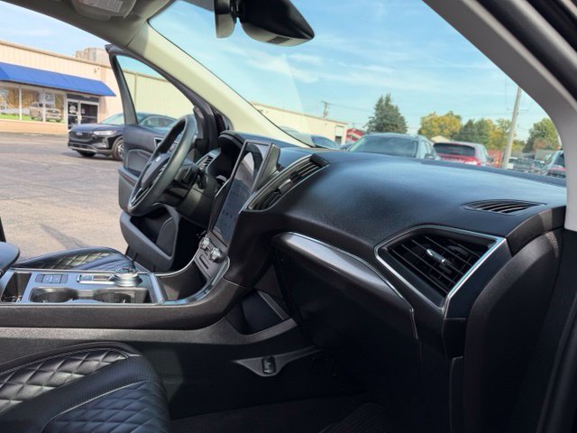 Used 2024 Ford Edge Titanium w/ Equipment Group 301A AWD/4WD image 46