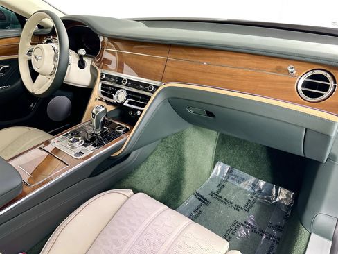 New 2026 Bentley Flying Spur Plug-In Hybrid AWD/4WD image 27