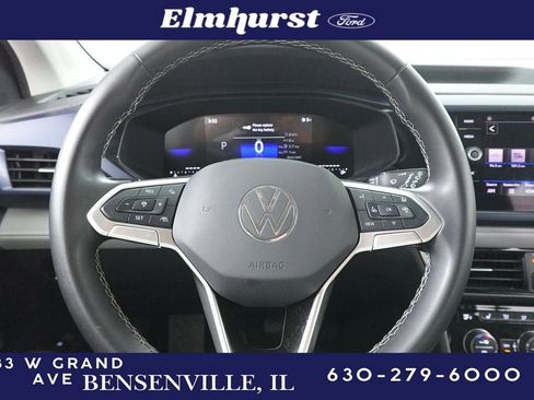 Used 2024 Volkswagen Taos SE image 13