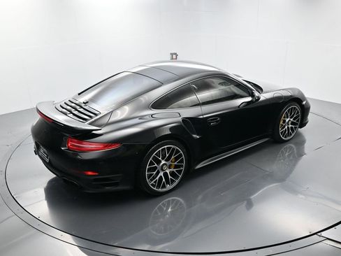 Used 2014 Porsche 911 Turbo S image 38