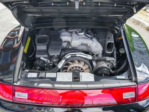 Used 1997 Porsche 911 Carrera 4 image 25