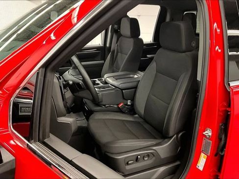 Used 2025 GMC Sierra 2500 SLE w/ SLE Value Package; AWD/4WD image 23