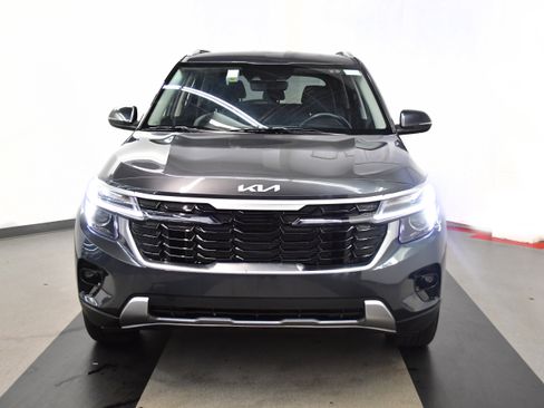 Used 2025 Kia Seltos S FWD image 3