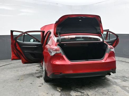 Used 2023 Toyota Camry LE image 38