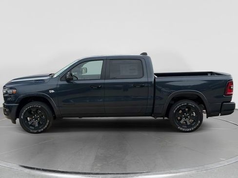 New 2026 RAM 1500 4x4 Crew Cab image 7