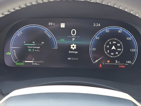 Certified 2026 Toyota Highlander Limited AWD/4WD image 22