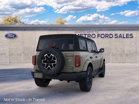 New 2026 Ford Bronco Outer Banks AWD/4WD image 8