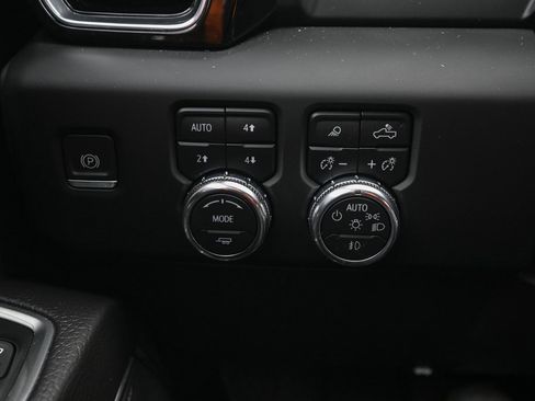 Used 2023 GMC Sierra 1500 Denali image 40