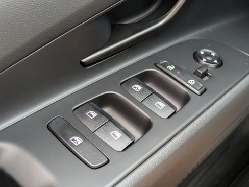 New 2026 Hyundai Elantra Sport image 21