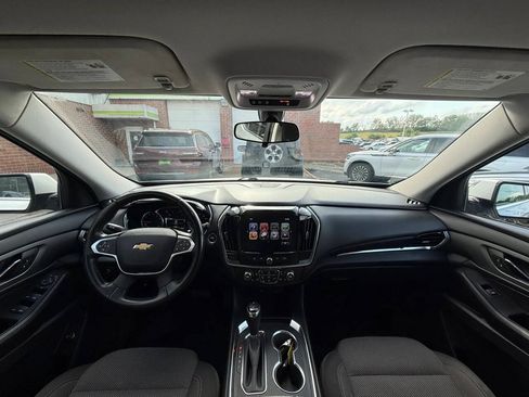 Used 2019 Chevrolet Traverse LT FWD image 20