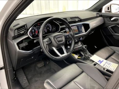 Used 2020 Audi Q3 2.0T Prestige AWD/4WD image 17