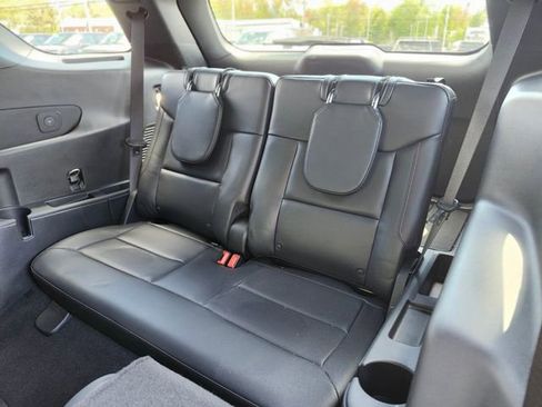 Certified 2025 Ford Explorer ST AWD/4WD image 18