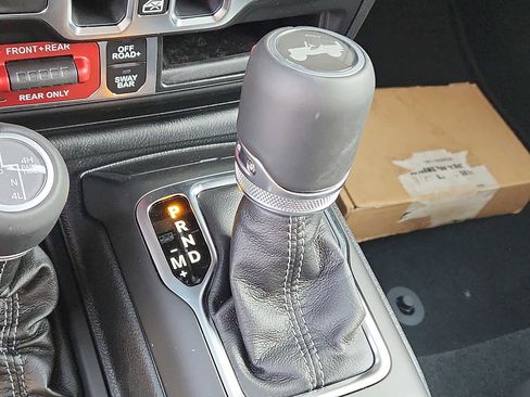 New 2026 Jeep Wrangler Unlimited Rubicon image 10