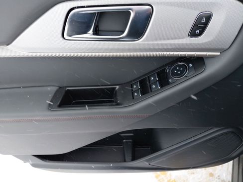 New 2026 Ford Explorer Active w/ Active Comfort Package image 29