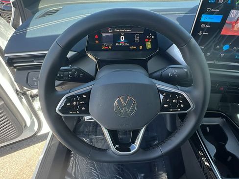 New 2026 Volkswagen ID.4 Pro S AWD/4WD image 18