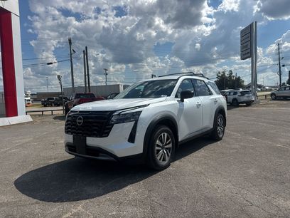 New 2026 Nissan Pathfinder SL