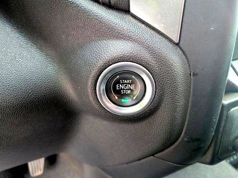 Used 2022 Chevrolet Silverado 1500 LT image 25