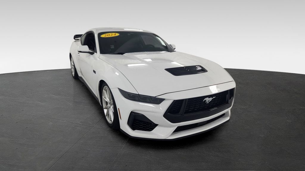 Used 2024 Ford Mustang GT Premium RWD image 1