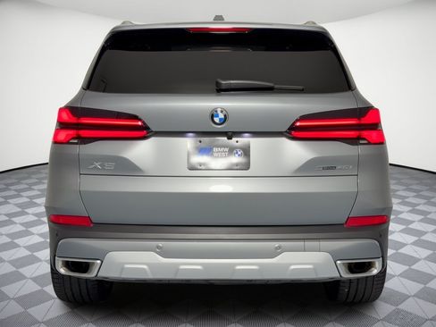Used 2026 BMW X5 sDrive40i RWD image 11