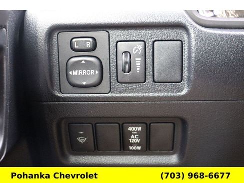 Used 2018 Toyota 4Runner SR5 Premium image 15