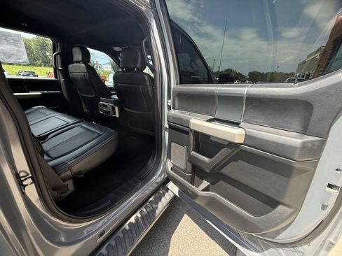 Used 2019 Ford F150 Lariat RWD image 25