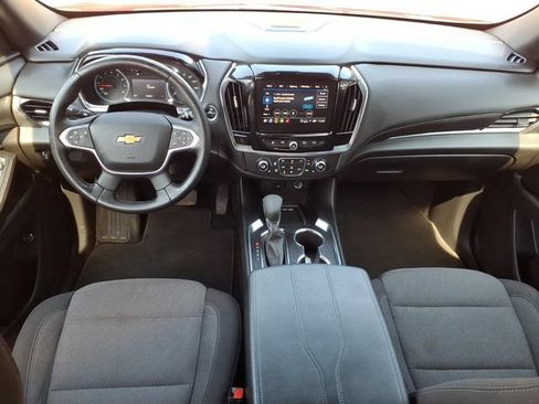 Used 2023 Chevrolet Traverse LT AWD/4WD image 22
