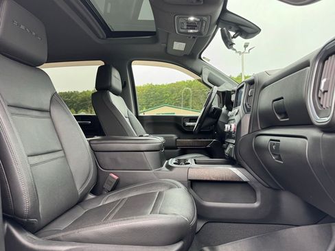 Used 2020 GMC Sierra 2500 Denali w/ Denali Ultimate Package image 12