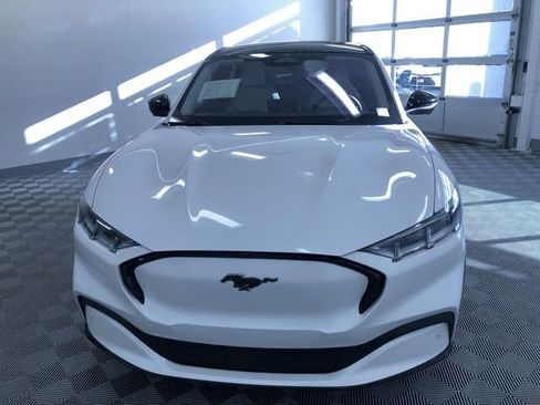 Used 2021 Ford Mustang Mach-E Premium image 15