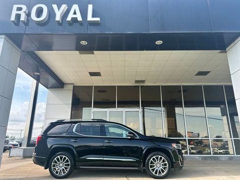 Used 2022 GMC Acadia Denali w/ Denali Ultimate Package FWD image 1