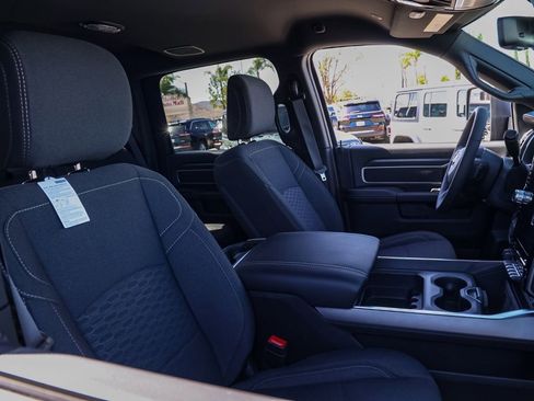 New 2026 RAM 3500 Big Horn AWD/4WD image 20