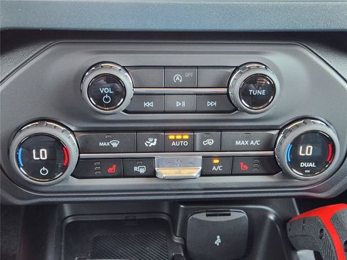New 2026 Ford Bronco Heritage Edition AWD/4WD image 14