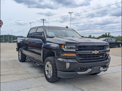 Used 2018 Chevrolet Silverado 1500 LT w/ All Star Edition AWD/4WD image 5