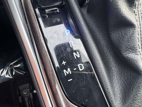 Used 2024 Toyota Highlander Platinum image 45