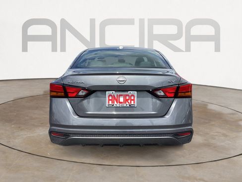 Used 2024 Nissan Altima 2.5 SV image 13
