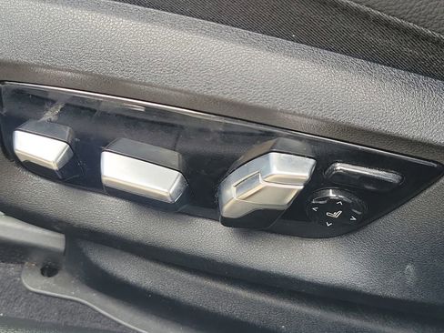 Used 2018 BMW 540i RWD image 23