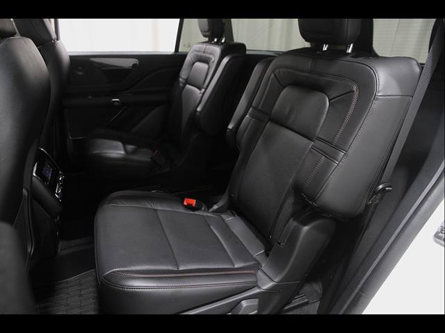 Used 2023 Lincoln Aviator Reserve w/ Equipment Group 201A AWD/4WD image 20