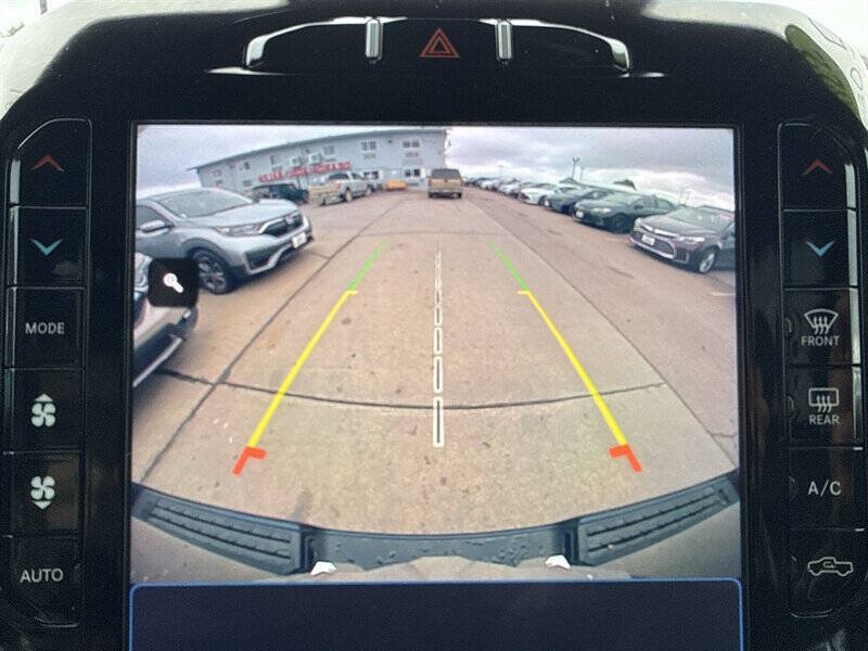Used 2022 RAM 1500 Limited w/ Body Color Bumper Group AWD/4WD image 29