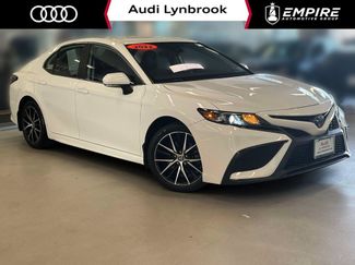 Used 2022 Toyota Camry SE FWD video 1