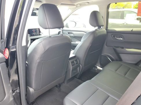 Certified 2024 Nissan Rogue SV w/ SV Premium Package AWD/4WD image 29