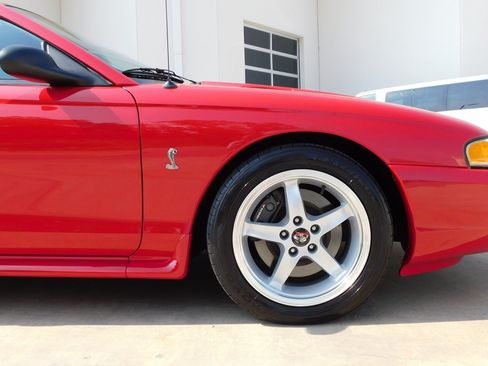 Used 1995 Ford Mustang GT RWD image 31