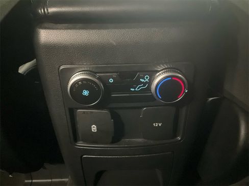 Used 2022 Ford Explorer XLT w/ Class IV Trailer Tow Package image 25