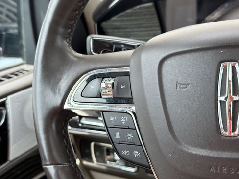 Used 2022 Lincoln Navigator Black Label AWD/4WD image 24