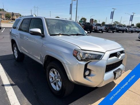 Used 2018 Toyota 4Runner SR5 Premium AWD/4WD image 3